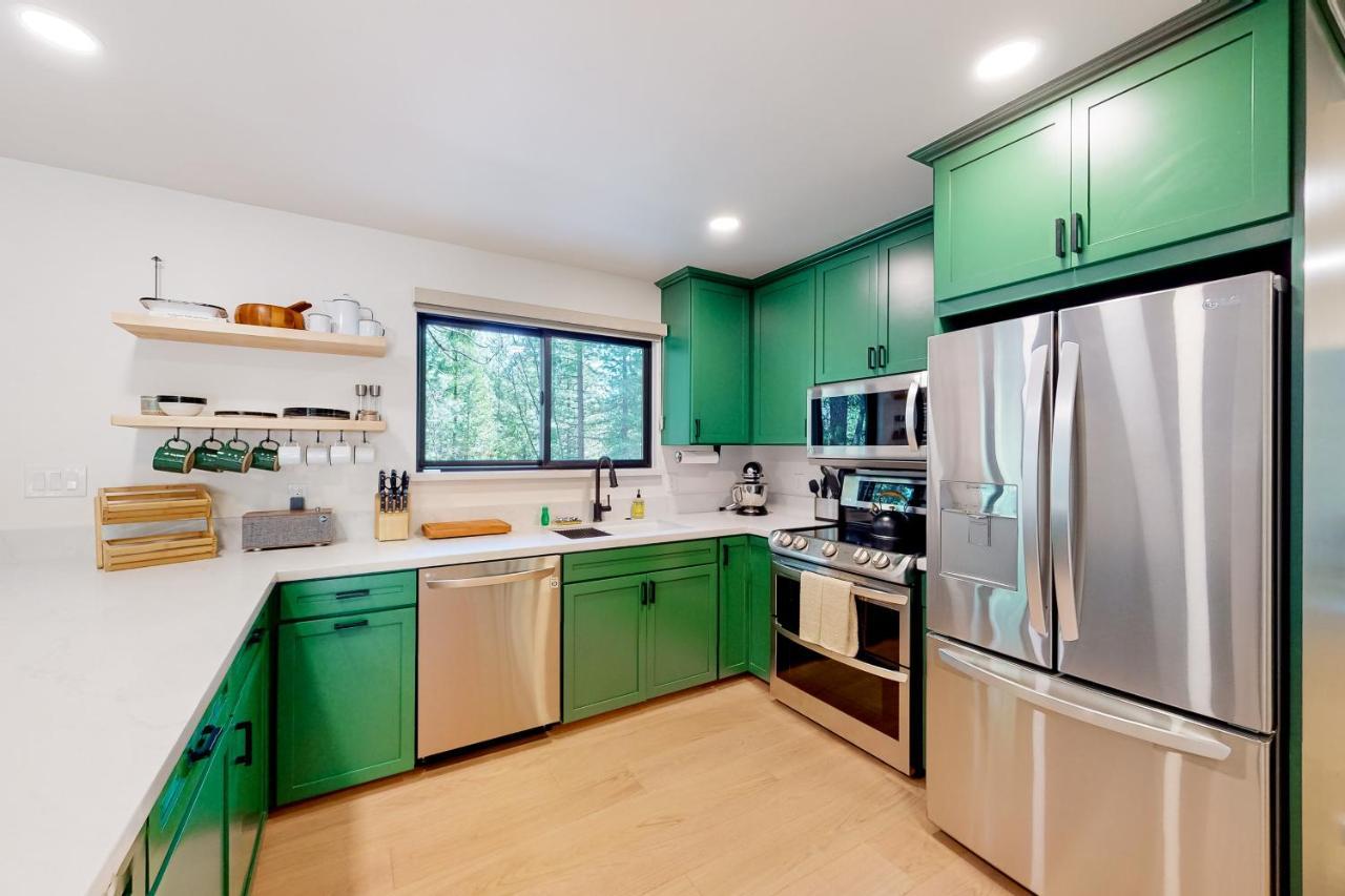 Piney Point Villa Арнолд Екстериор снимка